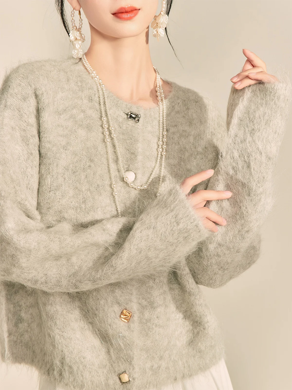 

FlowingEra женский мягкий свитер для глаз, осень-зима, элитный сенсорный свитер для поездок на работу, длинный свеч, стандартный крой