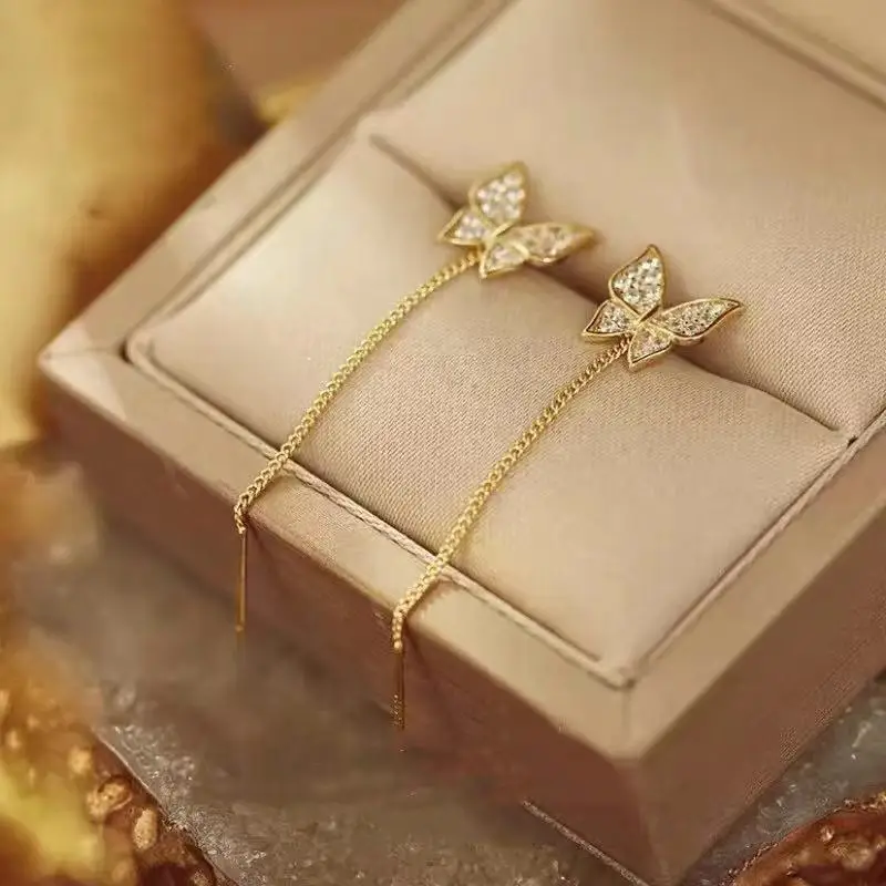 Nieuwe Ingelegde Zirkoon Vlinder Oorbellen Delicate Eenvoudige Gouden Vlinder Oorbellen Gepersonaliseerde Sieraden Oorbellen Jubileum Cadeau