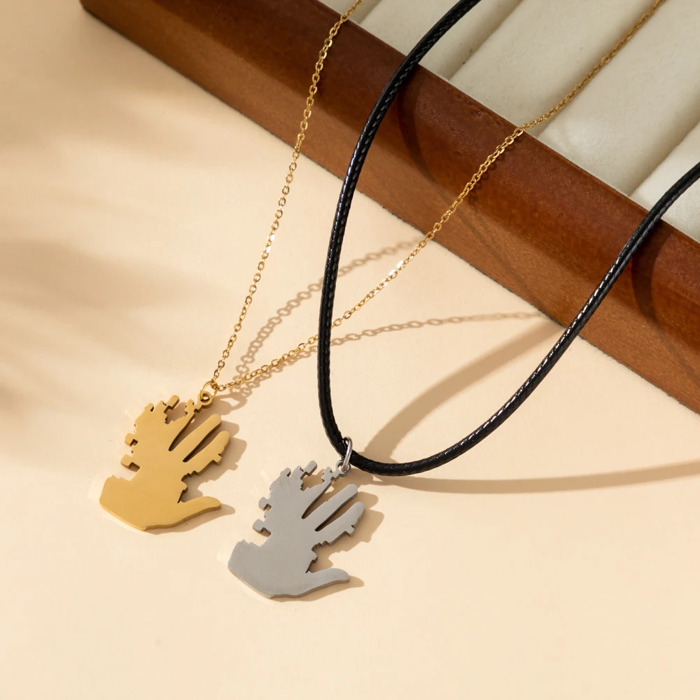1pcs Abstract Palm Pendant Necklace Fashion Personality Simple Wax Rope Necklace Art
