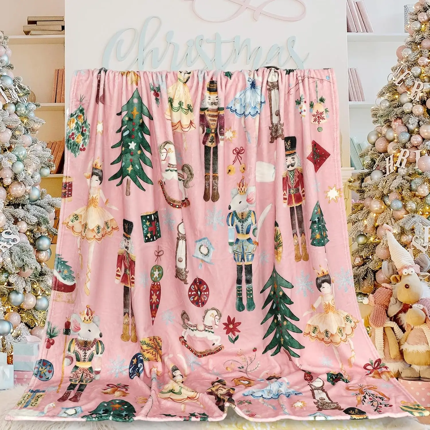 Christmas Fuzzy Blanket Pink Nutcracker Throw Blanket  Cartoon Xmas Flannel Blanket for Winter Home Chair Sofa Bed Couch