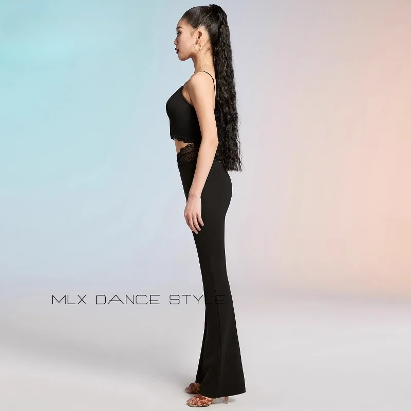 Maßgeschneiderter professioneller nationaler Standard-Tanzanzug mit Spitzenriemen am Rücken, lateinamerikanisches Tanzkleid für Erwachsene und Damen, Top-Übungskleidung