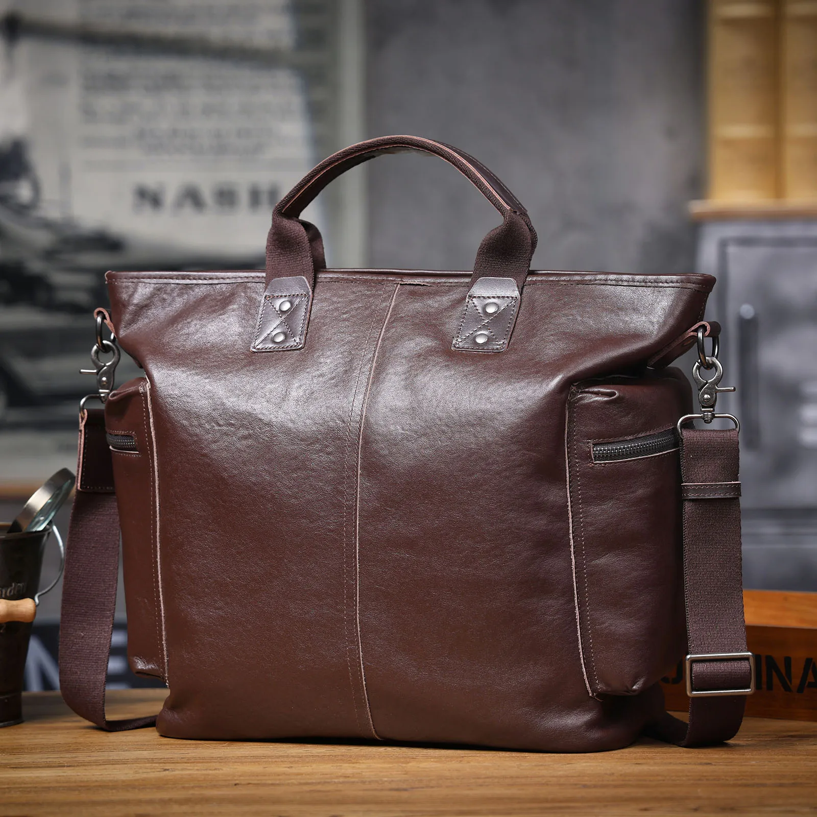 Echtleder Herren-Aktentasche 15 Zoll Laptop-Tasche Einfache Rindsleder-Handtasche Pflanzlich gegerbtes Leder Modischer Casual-Stil – Detail 17