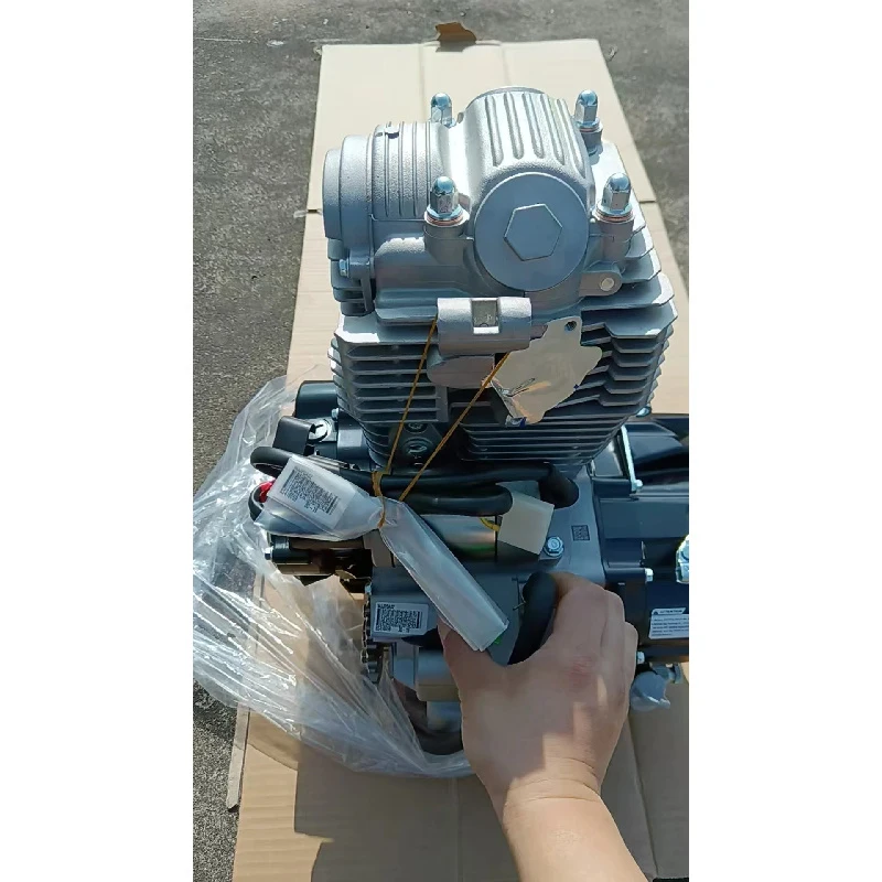 Brand New 4-Stroke Engine with Large Cylinder Head CDI Ignition System for Motorcycle Dirt Bike Replacement Parts