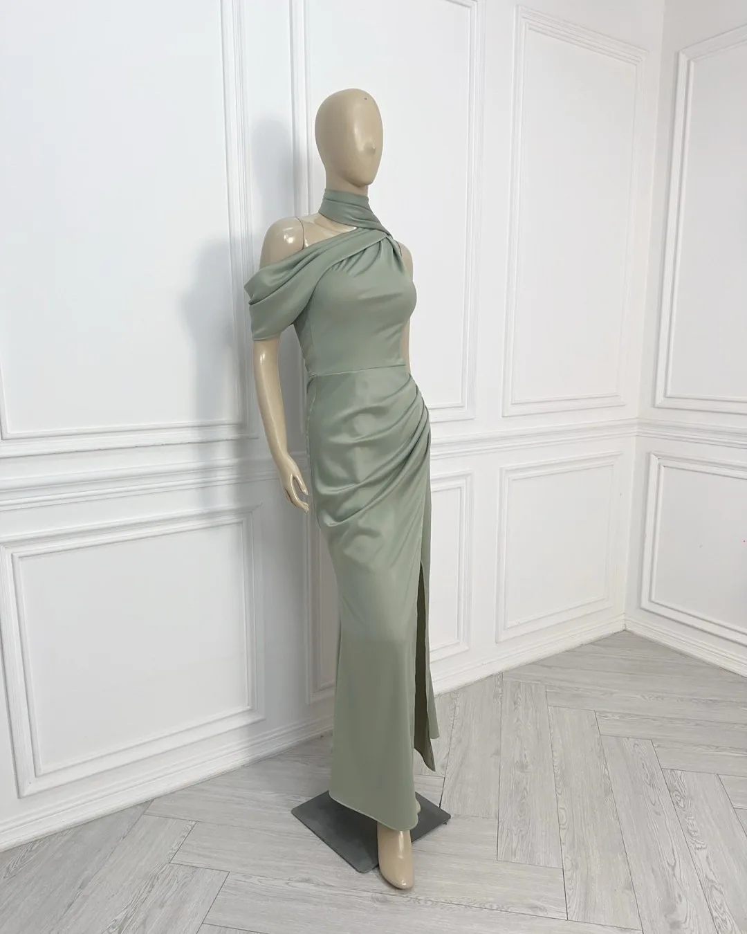 

Customized Luxury Jersey Straight One Shoulder Ribbons Evening Dresses Half Sleeves Special Occasion Gowns Sexy Prom Dress