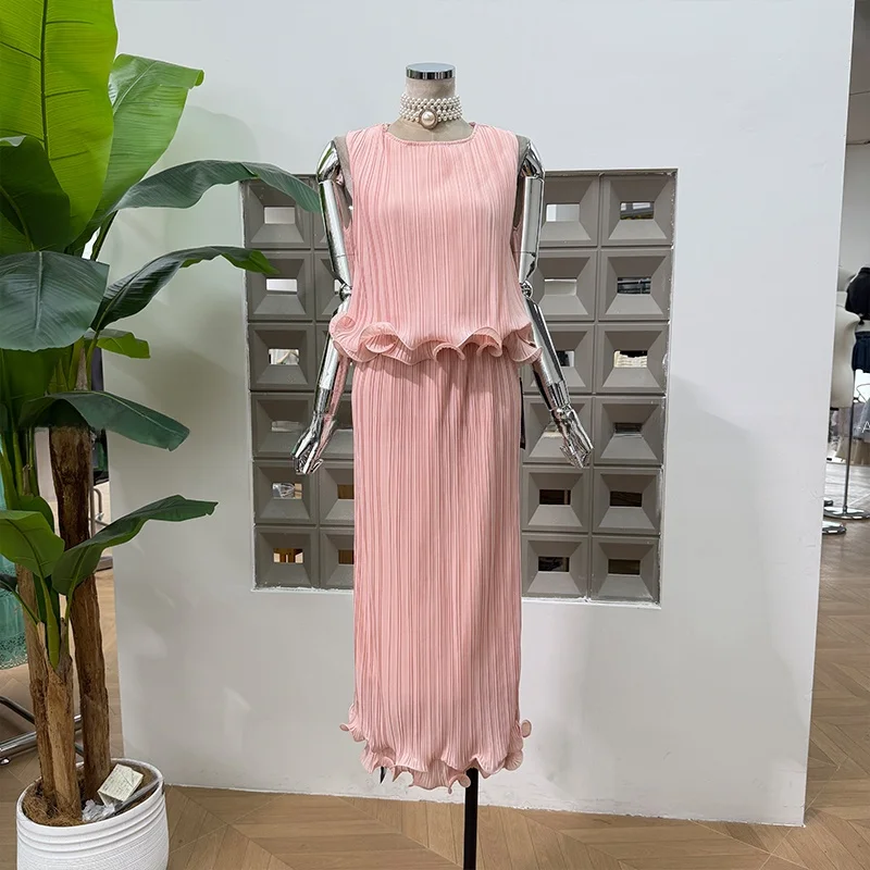 

Chic Ins Aosphere Pleated Wave Vest Knee-Length Pleated Ele Two-Piece Set High Waist Pure Color Summer Faion