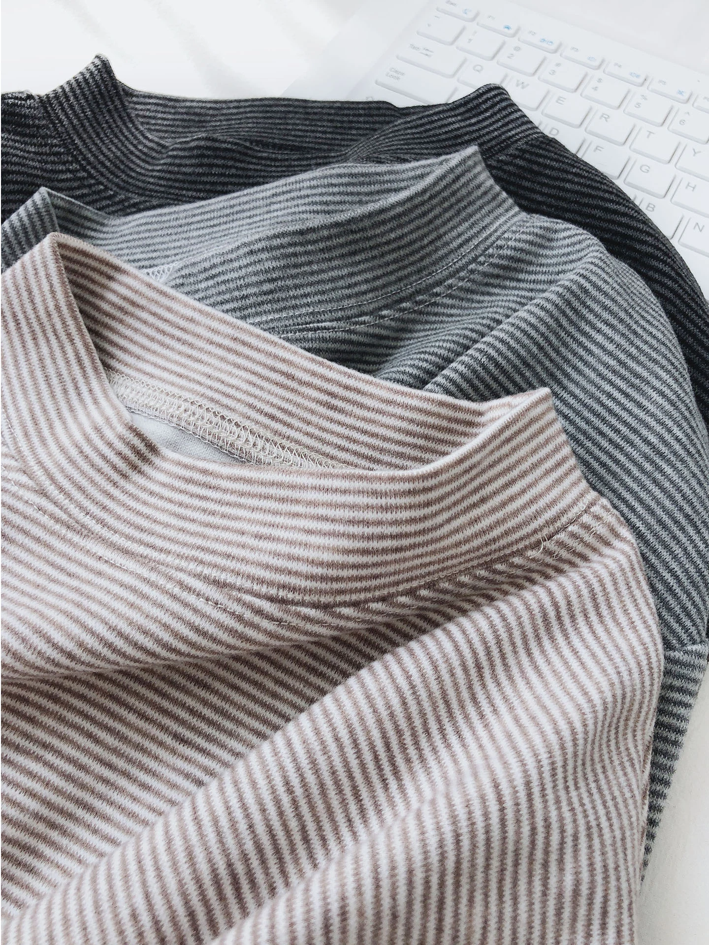 Femmes Thiened rond Ne Long Sve T-shirt hiver coréen Sle paresseux coupe ample haut Base irt trajet motif à rayures