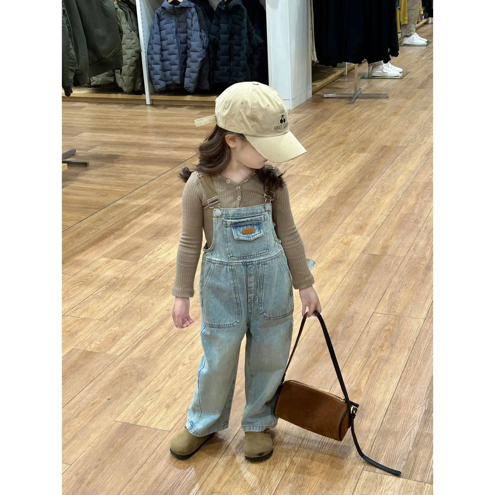 

Kids Pants Spring New Childrens Clothing Girls Design Sense Loose Fashion Retro Style Cowboy Pocket 2024 Simple