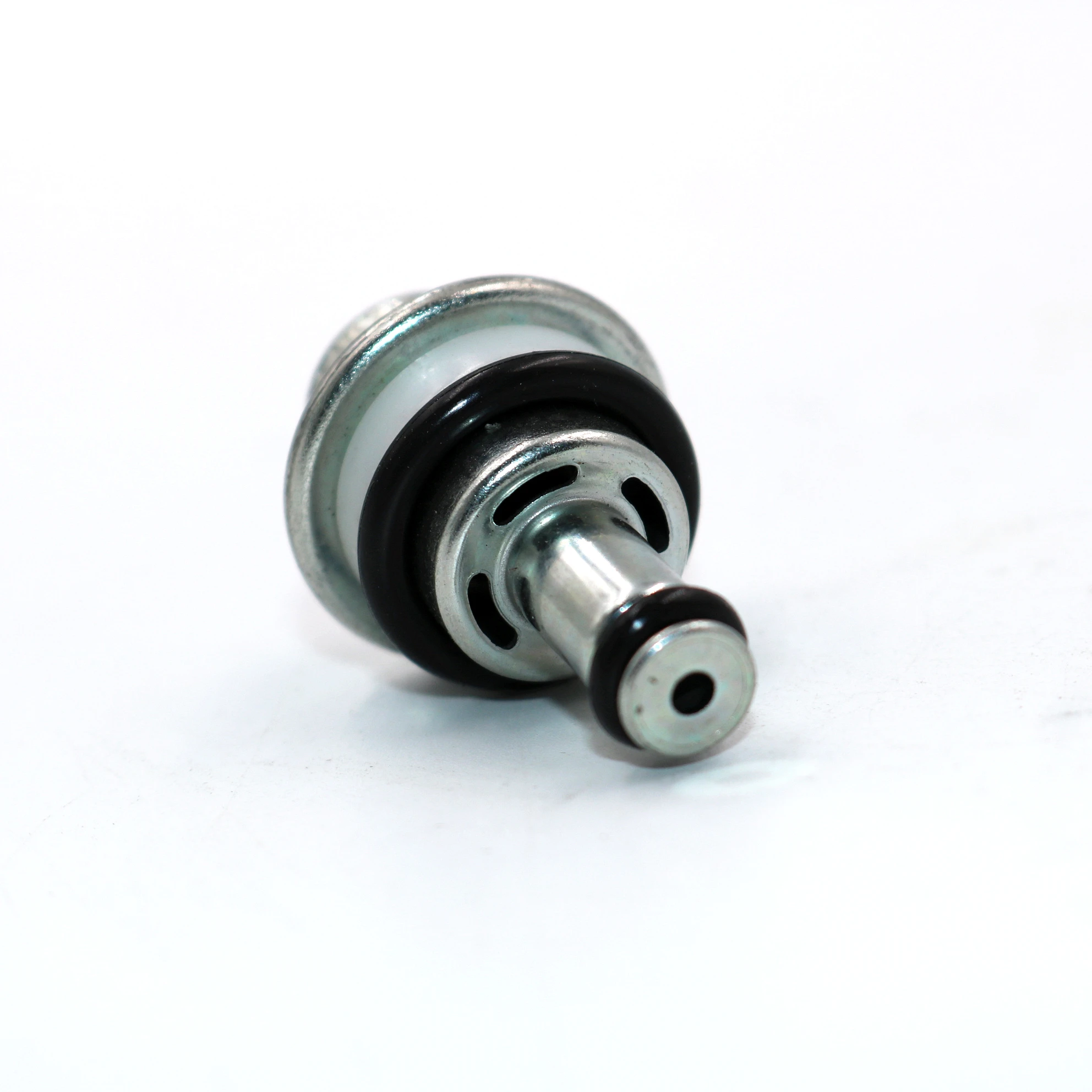 Picture 4: For Toyota Corolla Pressure Regulator 23280-21010