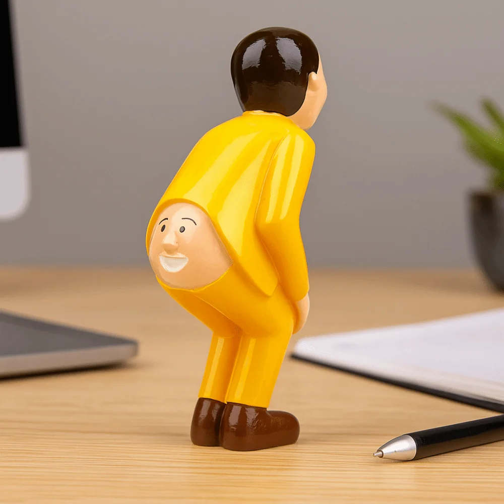 

Handmade Funny Character Statue Model Toy Handicraft Spoofs Resin Ornament Statue Display Table Tumbler Toy Living Room Bedside