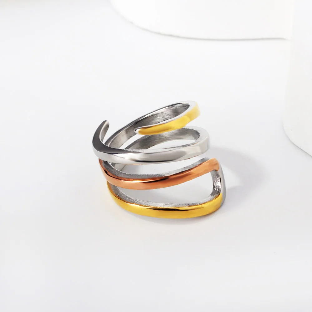 LUXUSTEEL 2023 New Stainless Steel Mixed 3 Colors Rings For Women Men Hollow Striped Colorful Wedding Finger Jewelry Accessories