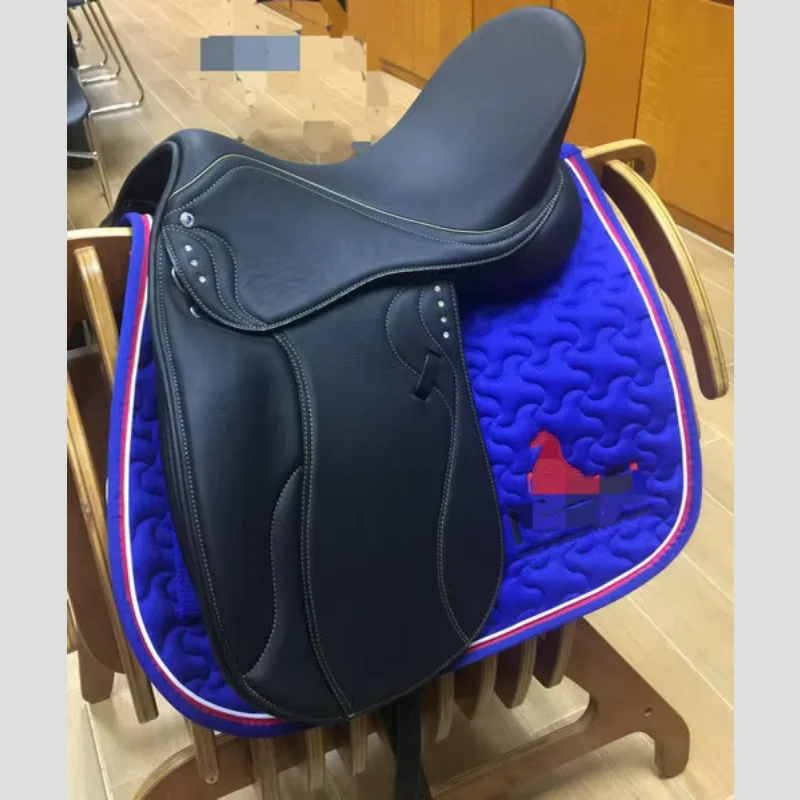 Carrinho esportivo para cavalos ao ar livre com sela de cavalo sintética para suprimentos de treinamento de animais de estimação