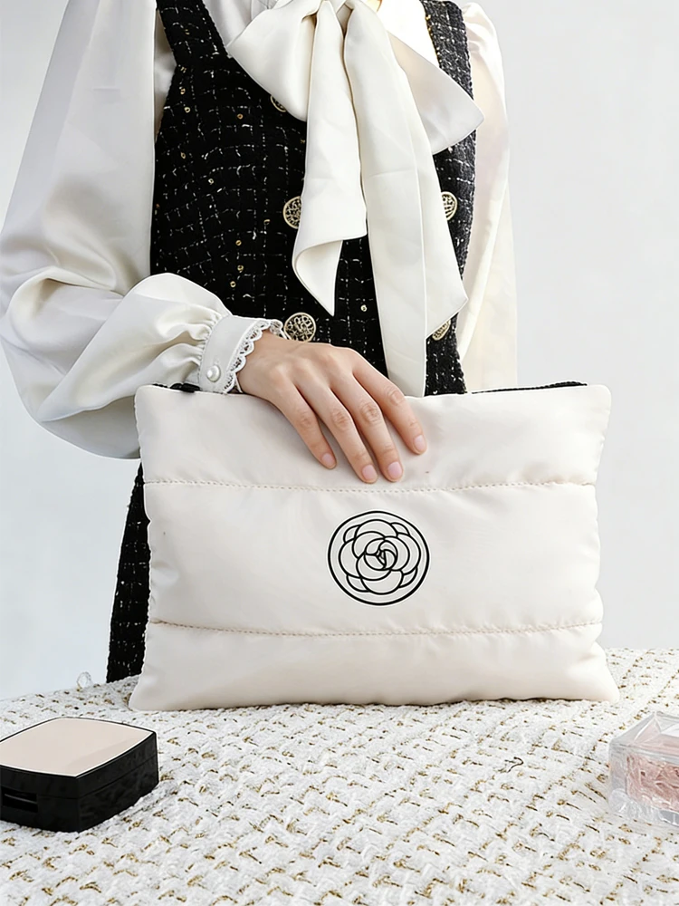 

Модная простая однотонная квадратная сумка INS, портативная дорожная сумка большой вместимости, сумка для хранения косметики, кошелек, подарок на день рождения для девочек и женщин