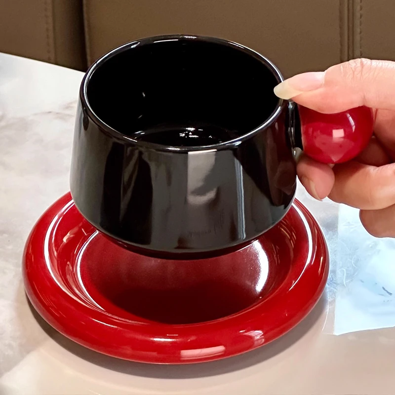 Creative Ceramic Milk Cups, Household Office Wedding Items, Porcelain Water Mugs, Vintage style Coffee Cup Red Plate Combination