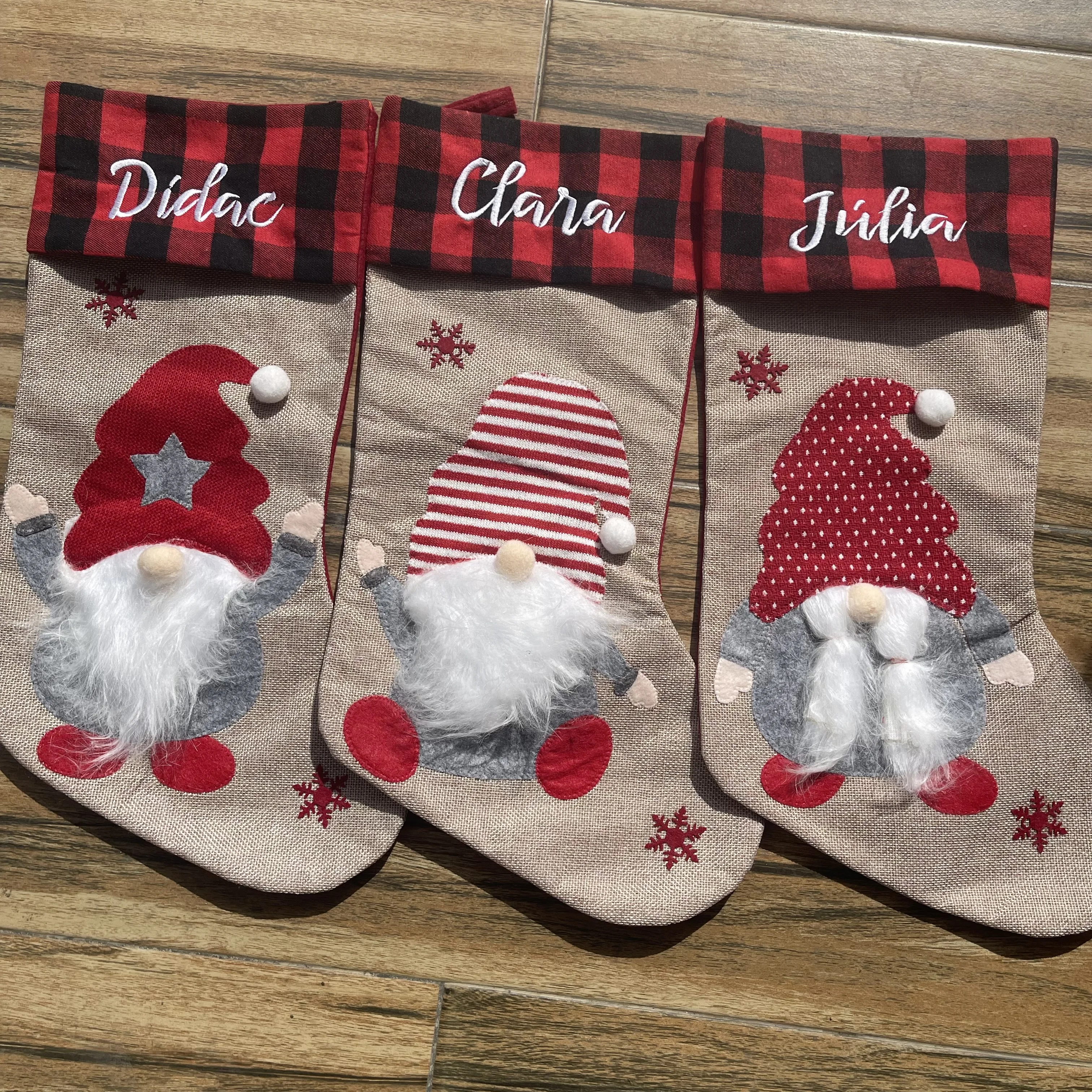 

Custom Name Rudolph Christmas Socks Kids Happy New Year Gift Candy Bag Living Room Christmas Tree Hangings Embroidered Name Sock