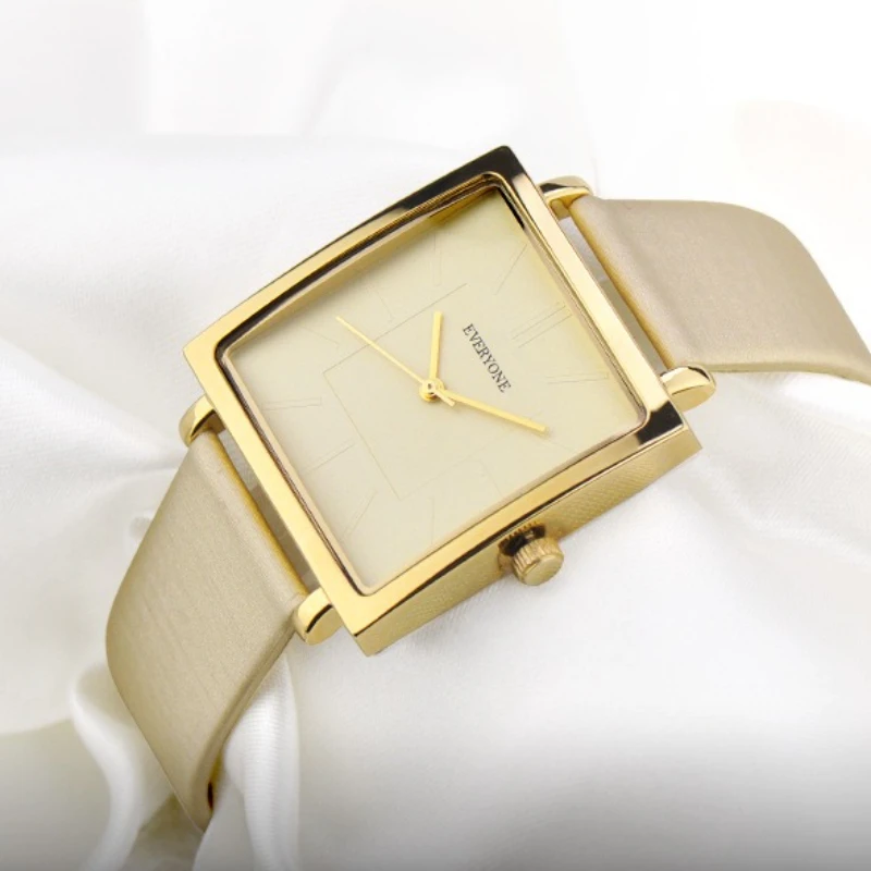 

Fashion Square Watches for Woman Large Dial Minimalist Leather Quartz Watches Creative Wristwatch Stylish Dress Ladies Watch