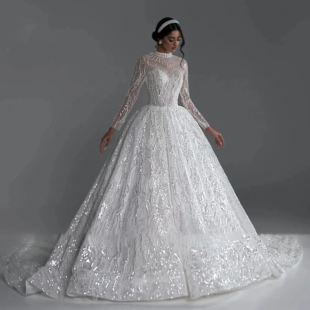 Abito da ballo di lusso personalizzato Abito da sposa Manica lunga alta Scollo a V Abiti da sposa Applicazioni in pizzo Abbigliamento da donna con perline