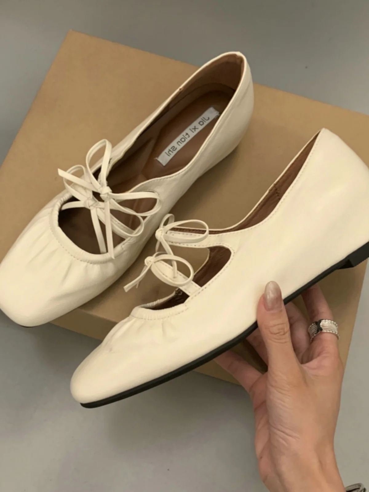 

Silver Knot Mary Jane oes Women's Crossed Tied Single High Heel Increased Inner Height Ballet Sle Flats