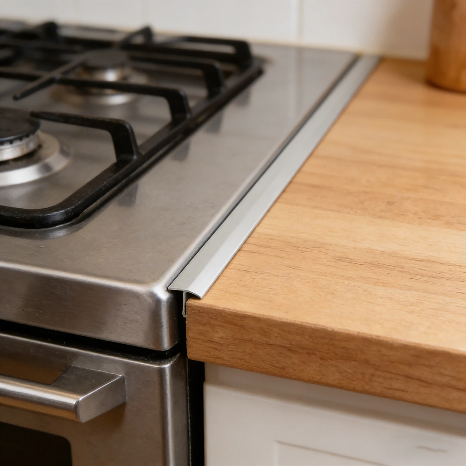 2 Pack Stainless Steel Range Trim Kit Heat  and Easy To Clean Stove Crevice Guards Suitable for Even Surface