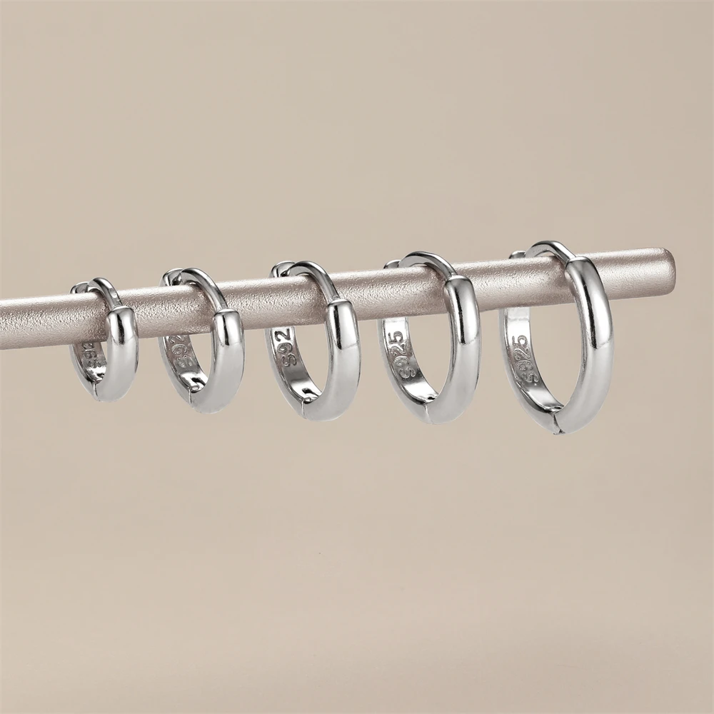 Aide Kleine Creolen aus 925er-Sterlingsilber, Roségold, für Damen und Mädchen, Geschenk, Hochzeit, Verlobung, Party, Geschenk, glatte Ohrknochenschnalle – Detail 1