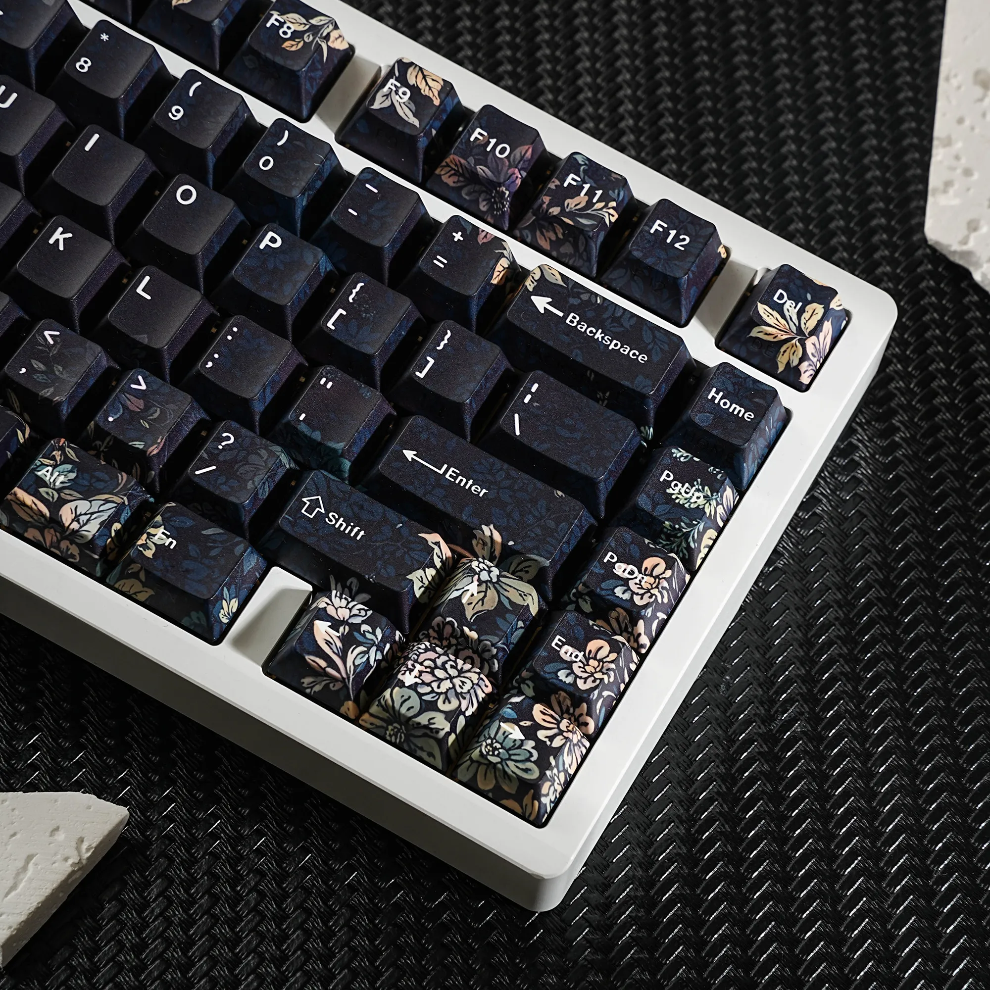 MAIMOOO Dark Aroma Keycaps With Translucent PBT Cherry Heat Sublimation Black Korean Russian Azerty Layout Keyboard Keycaps