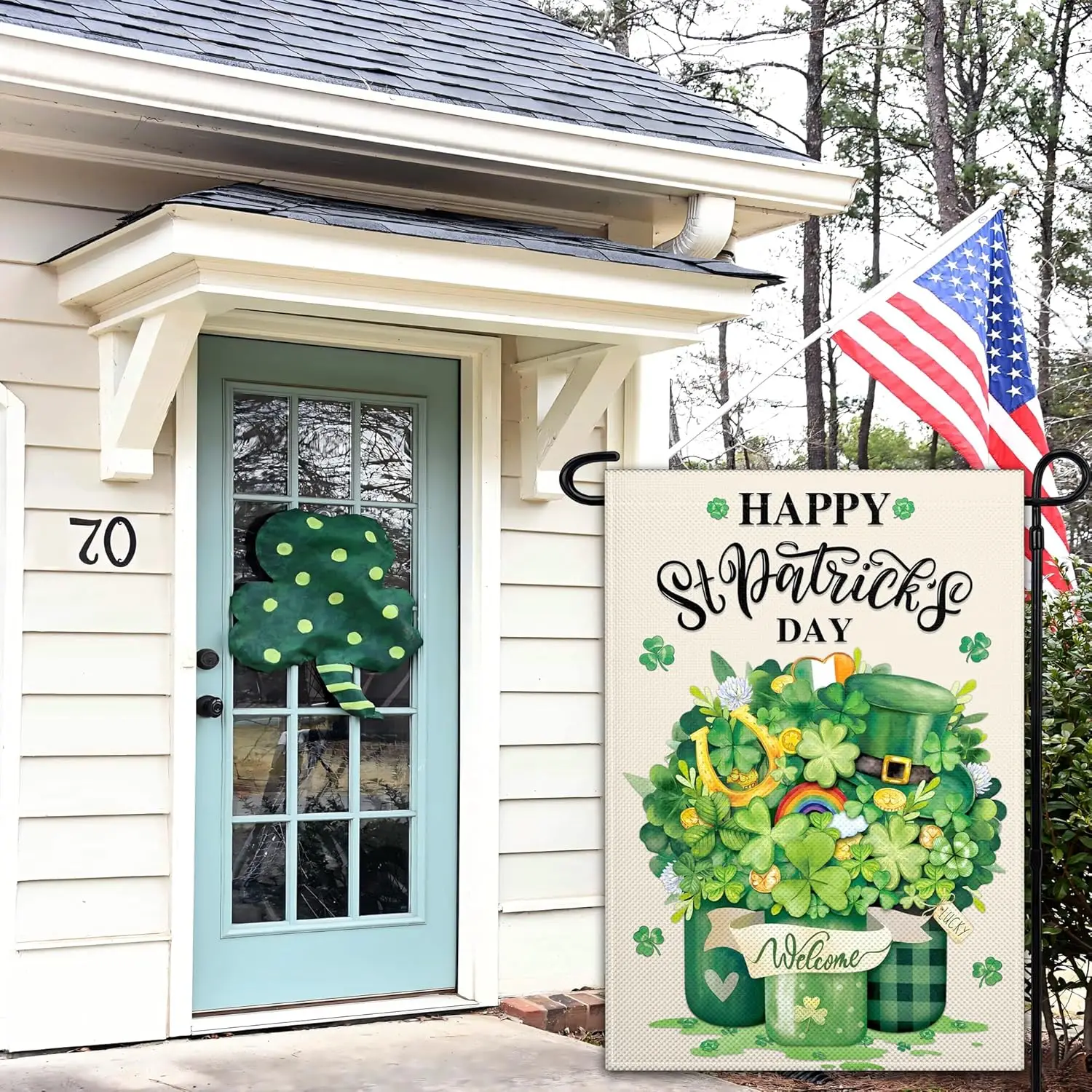 علم حديقة عيد القديس باتريك للخارج مقاس 12 × 18 بوصة مزدوج الجوانب علم حديقة ترحيب أيرلندي أخضر شامروك ميسون جرة الحظ FFI
