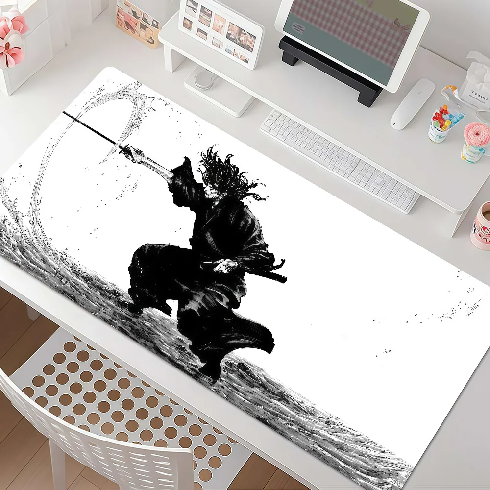 Comics V-Vagabond Mouse Pad Anti Slip Rubber Edge Locked Thickened Laptop Gaming Desk Mat