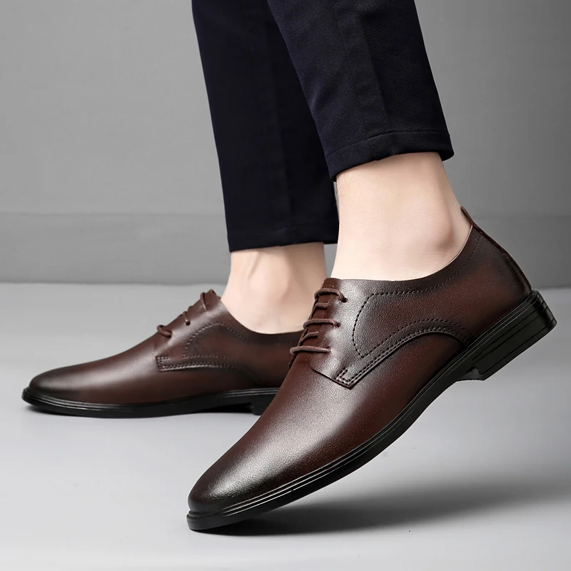 

Men Breathable Leather Shoes Black Soft Leather Soft Sole Spring and Autumn Groomsmen Men Business Formal Casual Shoes