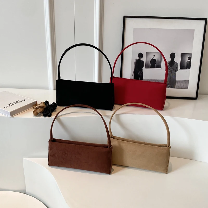 حقيبة كتف نسائية صغيرة من جلد البولي يوريثان من Leftside 2025 شتاء بسيط بمقبض قصير حقيبة كروس فاخرة مصممة حقائب يد عصرية