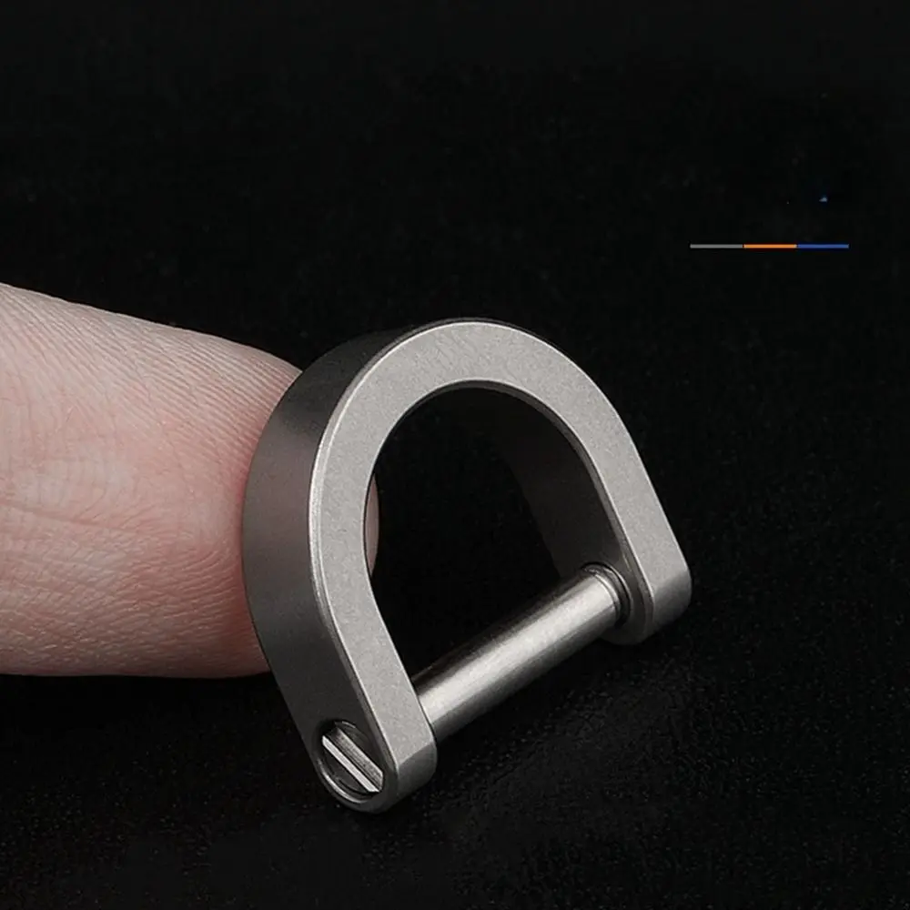 Titanium Alloy Outdoor Bracelet Buckles Horseshoe Buckles Carabiner D Bow Staples Shackle Key Ring Keychain Hook Buckles view 4