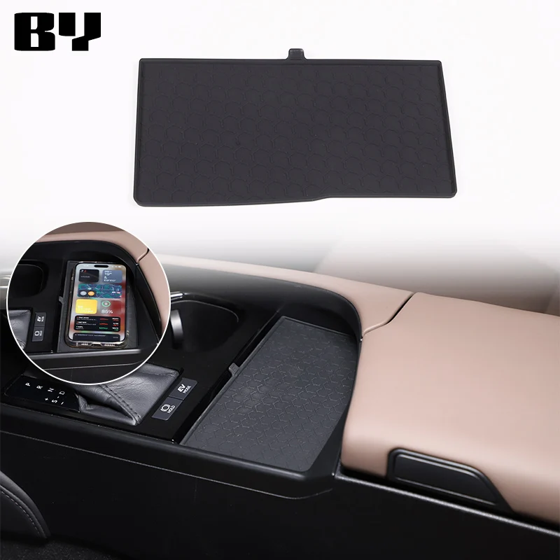 

For Lexus ES 2022-2023 Car Central Control Anti-skid Silicone Mat Decoration Wireless Charging Anti-slip Pad Trim Accessories