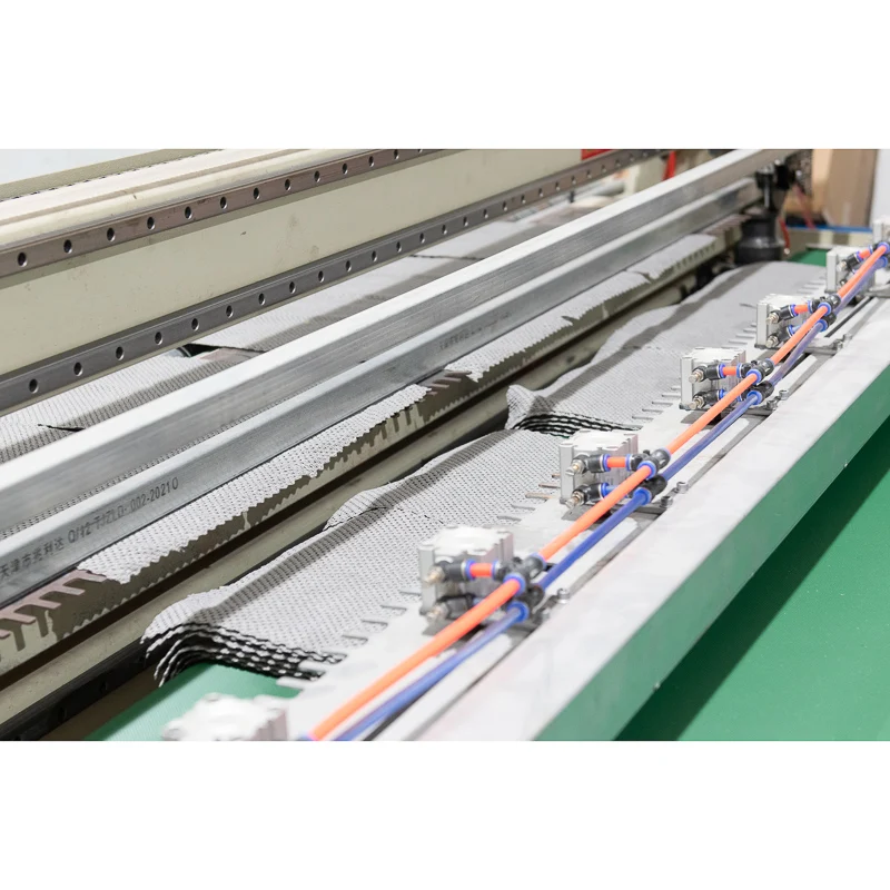 Cotton Towel Making Machine with Longitude Hemming Feature for Kitchen Cleaning Cloth Production