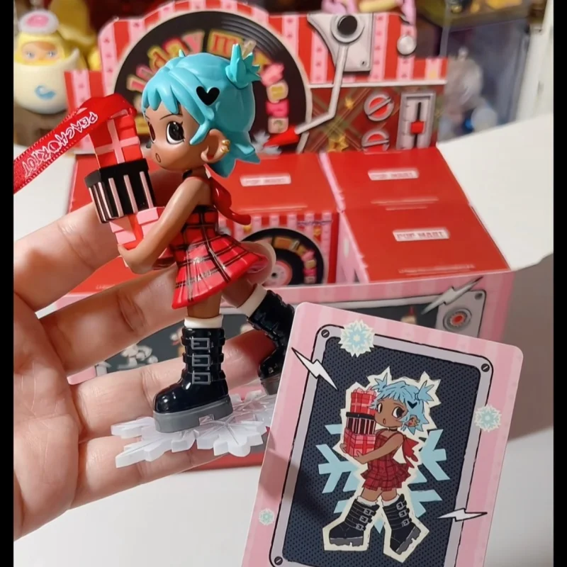 Figur Popmart Lil Peach Riot Holiday Mixtape Series Asli Blind Box Boneka Lucu Hadiah Natal Dekorasi Rumah Mainan Trendi