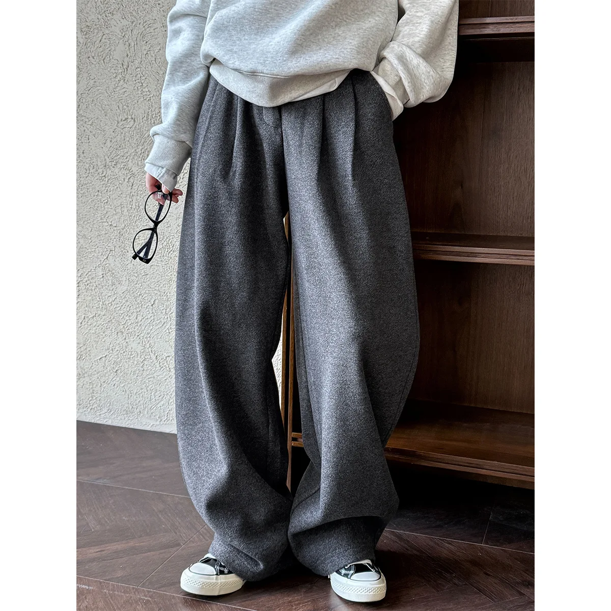 Pantaloni LIMO Pantaloni di lana ispessita stile coreano di grande vestibilità per le donne Autunno Inverno Nuovo cashmere imitazione dimagrante