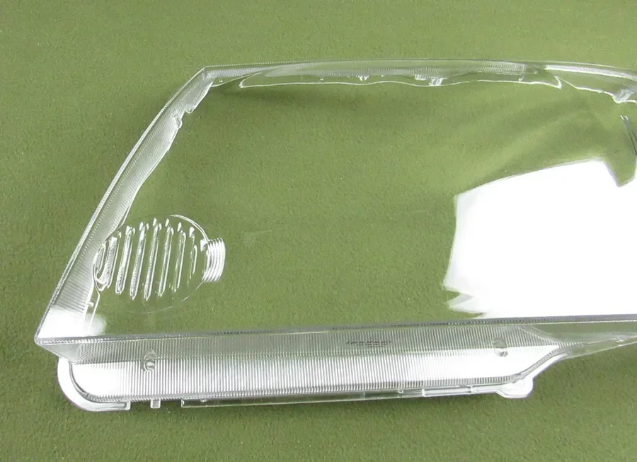 For Nissan Patrol 2004 2005 2006 2007 2008 2009 2010 2011 Headlight Shell Mask Transparent Headlamp Cover Lampshdade Plexiglass