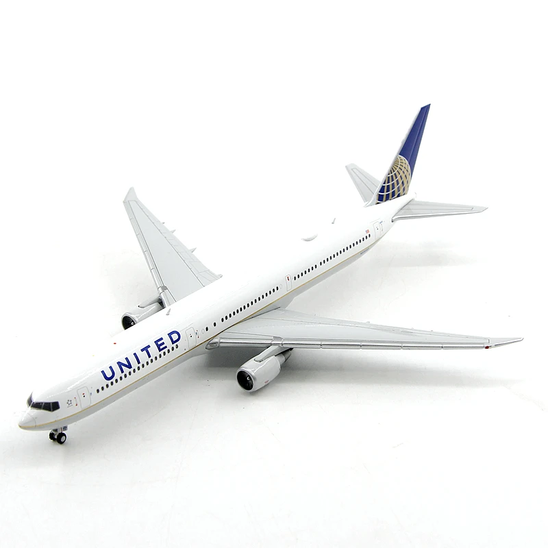 Diecast1/400 Scale GeminiJets GJUAL2155 United Airlines B767-400ER N69059 Passenger Alloy Aircraft Model Collectible Toy Gift