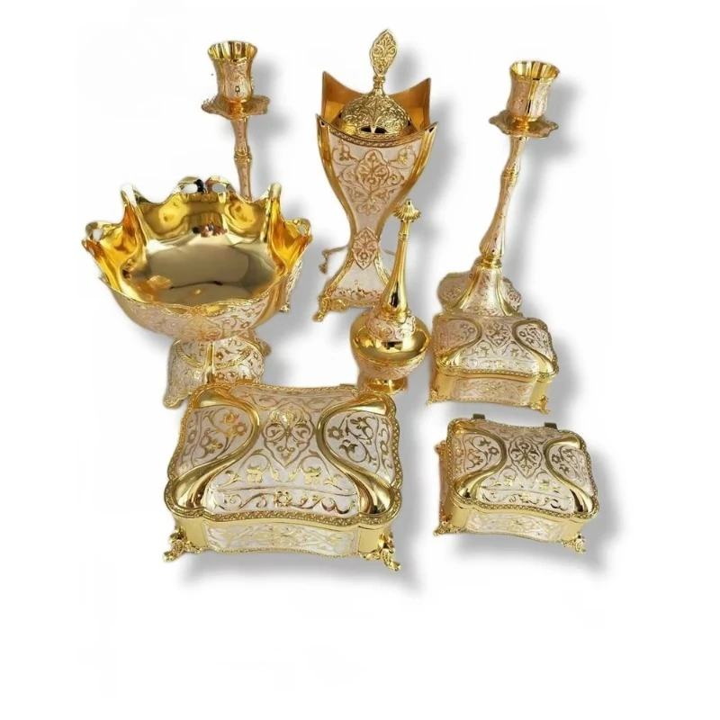 Fashion Design Gilded Wedding Set Jewelry Box Perfume Pot Candlestick