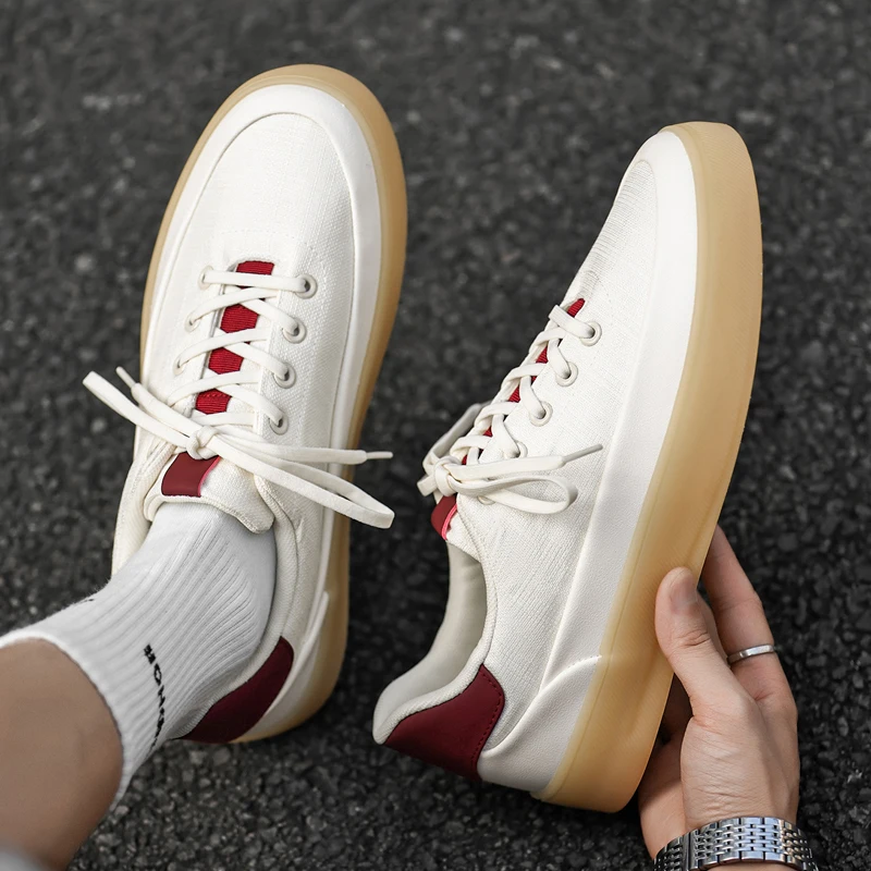 NewBreathable SummerSporty Casual Shoes - Versatile and Fashionable Men's Ultralight Luxury Ventilated Low-Top Commuter Sneakers