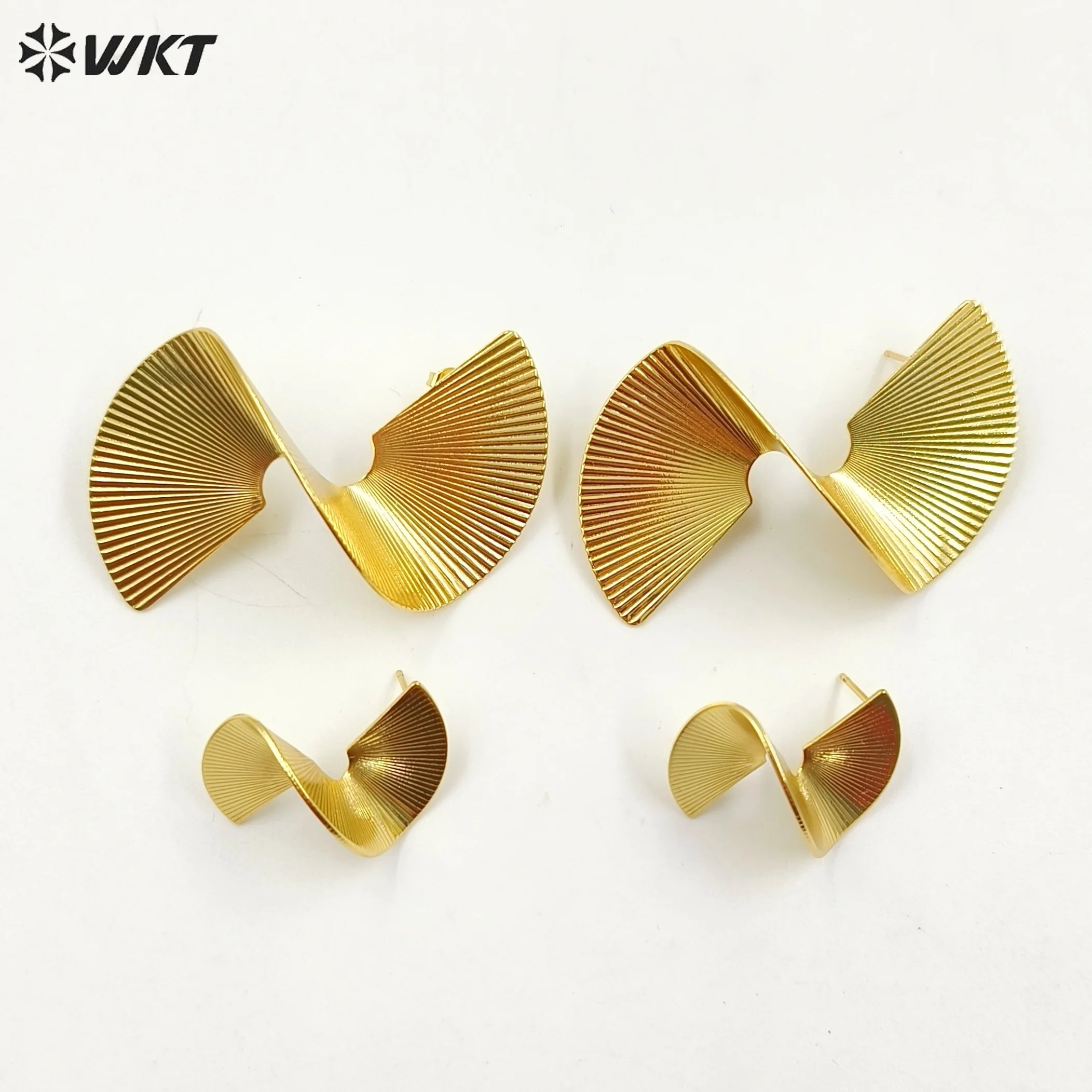WKT-JFE113 New Arrival Unique Twisted Sector Design Earring For Women Super Match Suit Jacket Simple Accessories