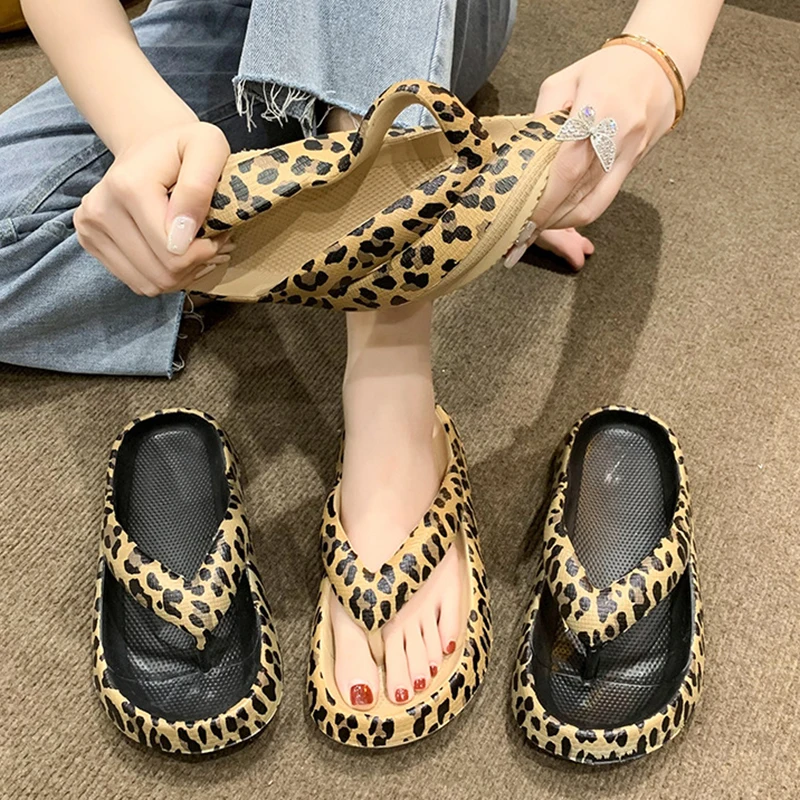 Fashion Leopard Eva Flip Flops for Women Summer 2023 New Clip Toe Platform Slippers Woman Soft Sole Non Slip Beach Slide Sandals