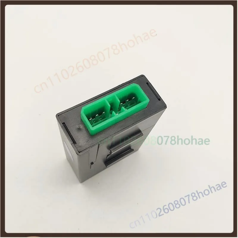 For DZ96189584302 Windshield Wiper Intermittent Relay Module For Shacman Delong New M3000 Truck Electrical Repair Accessory