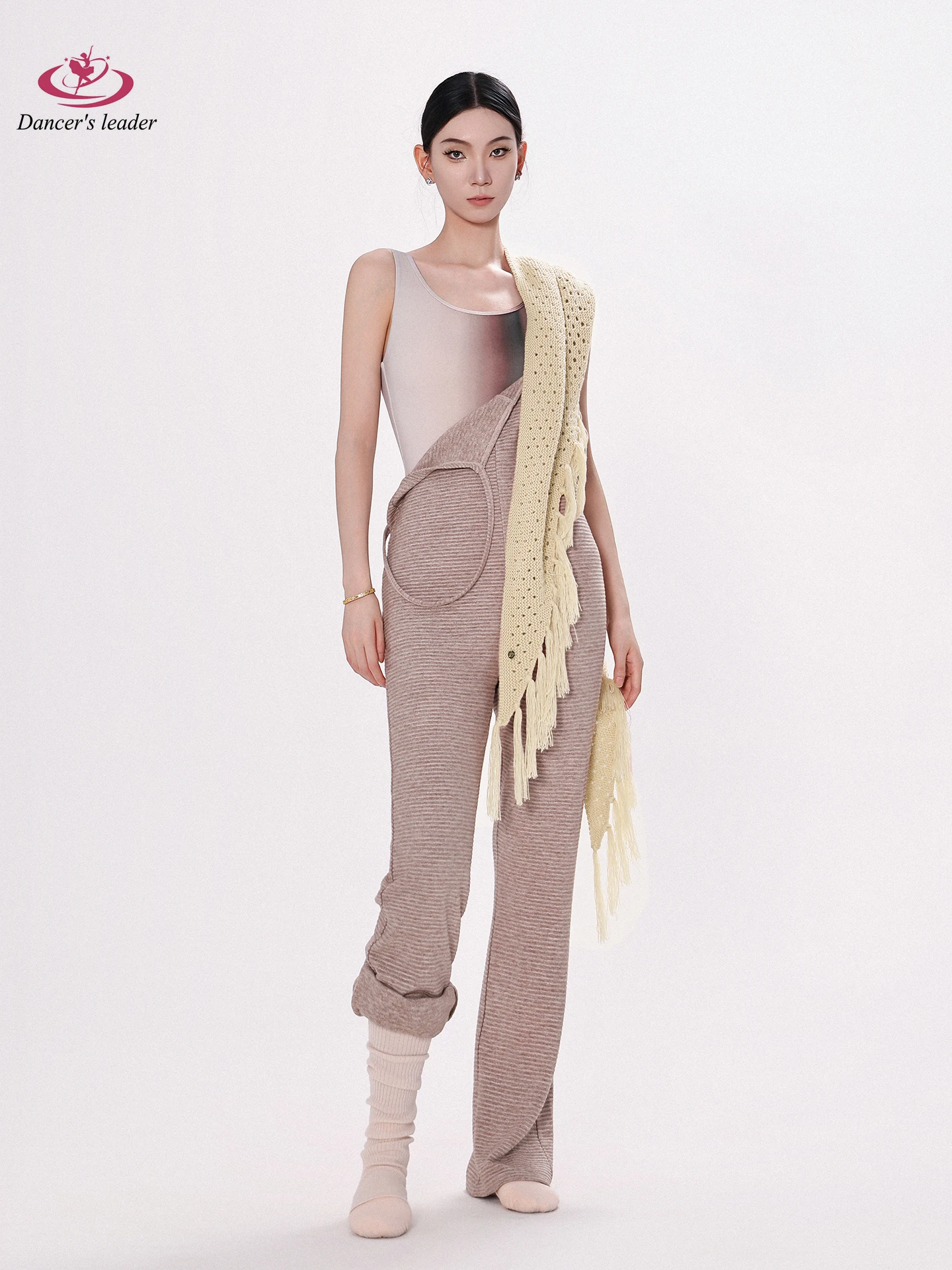 بدلة باليه، نمط أنثوي احترافي للبالغين، بدلة ممارسة اليوغا للرقص التخسيس، حزام كتف مخطط على شكل حفرة، سراويل محبوكة