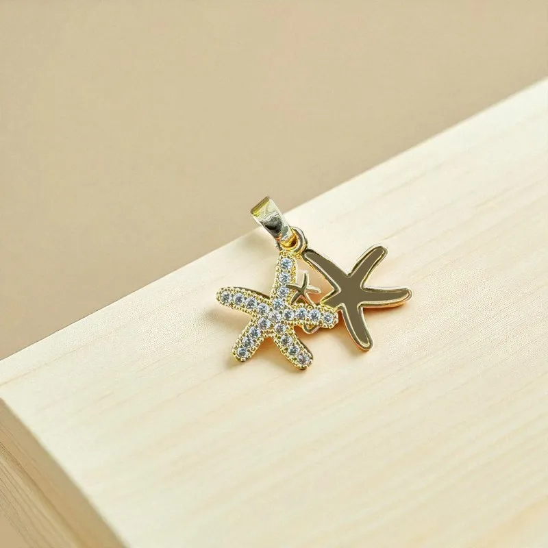 

New Double layered Zirconia Sea Star Necklace Men's and Women's Jewelry Fashion Personality Internet Celebrity Minimalist