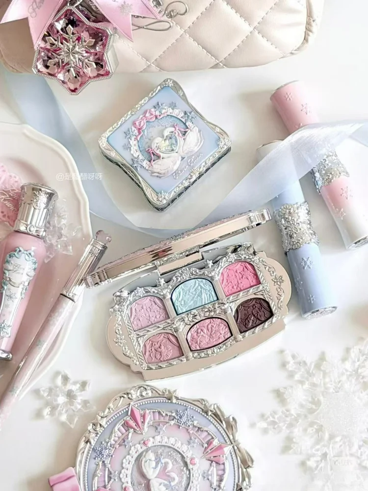 Flower Knows Snow Ballet Makeup Set Lip Gloss Blush Eyeshadow Palette Setting Powder Eye Liner All-in-One Makeup Kit Gift