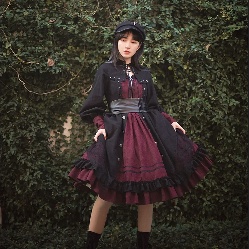 Palace Princess Sweet Lolita Dress Retro Rivet Elegant High Waist Victorian Dress Kawaii Girl Gothic Lolita Op Loli Cosplay