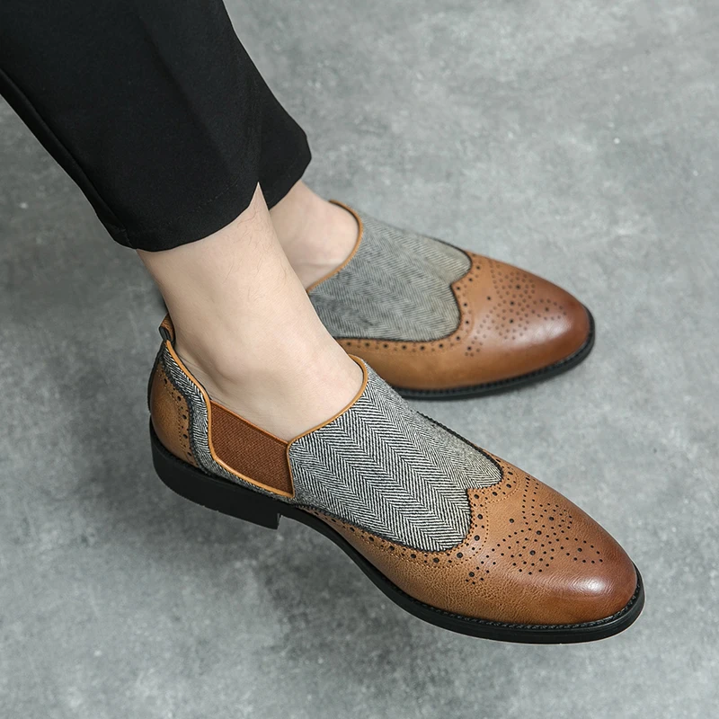

Новые весенние мужские удобные резные дышащие туфли-блоки, модные брендовые мужские туфли в стиле ретро с острым носком, деловые банкетные свадебные туфли
