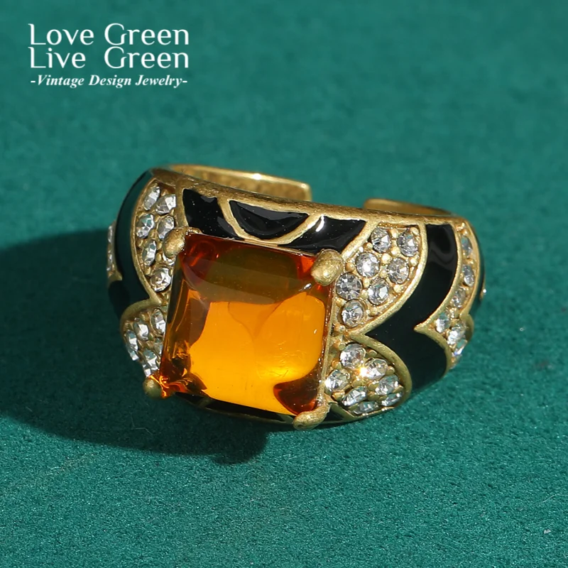 

Vintage Jewelry Leopard Rings Print Yellow Rhinestones Amber Crystal for Woman Gold Color Black Enamel Luxury Party Accessories