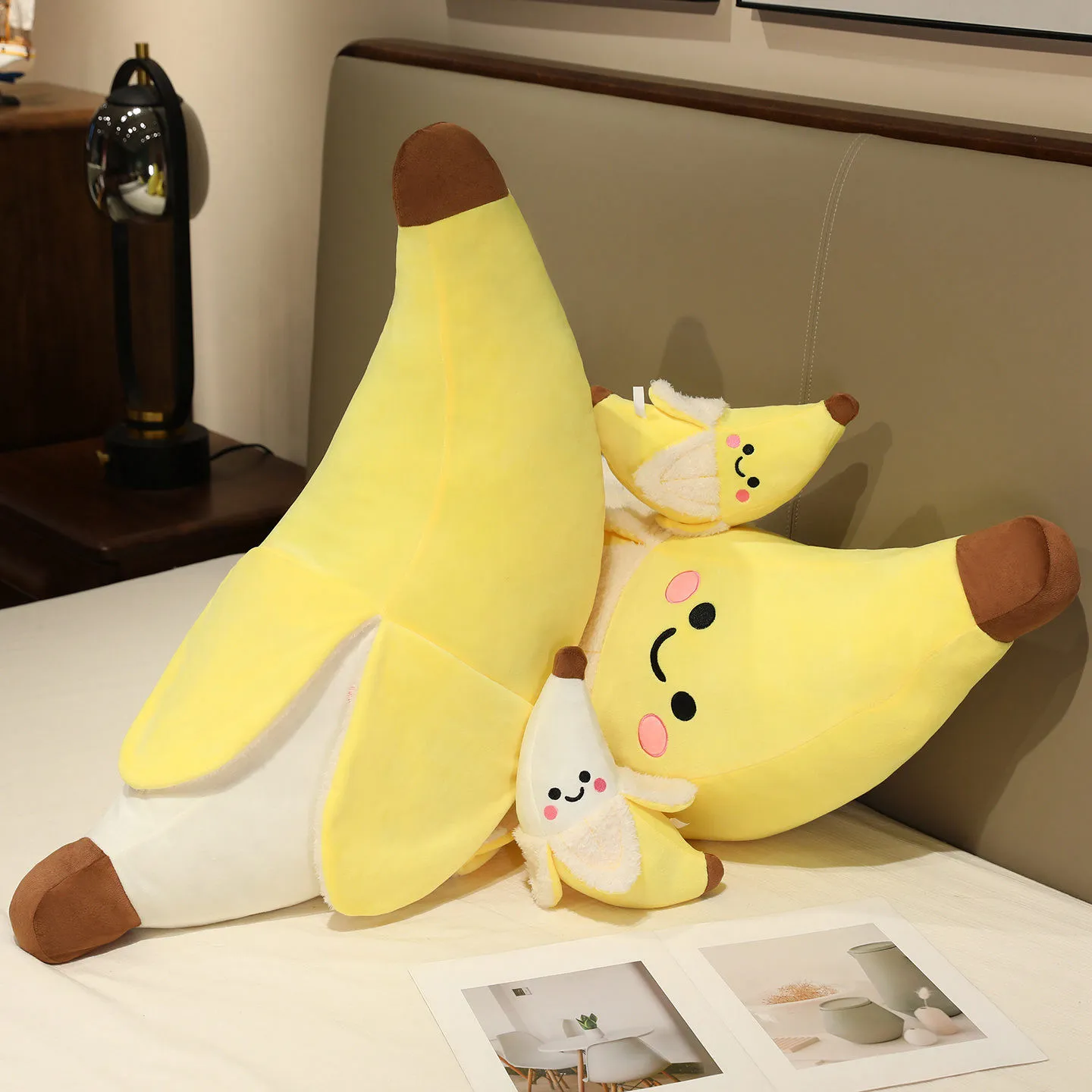 25-80cm Peeled Smiling Banana Pillow Stuffed Lovely Face Fruit Cushion Kawaii Cartoon Plushie Decoration Gift