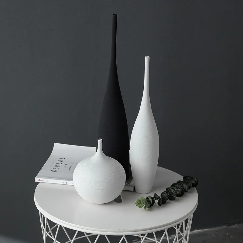 Modern Minimalist Handmade Ceramic Vase Black and White Simple Design Handmade Art Decoration Living Room Model Room Vase Decor