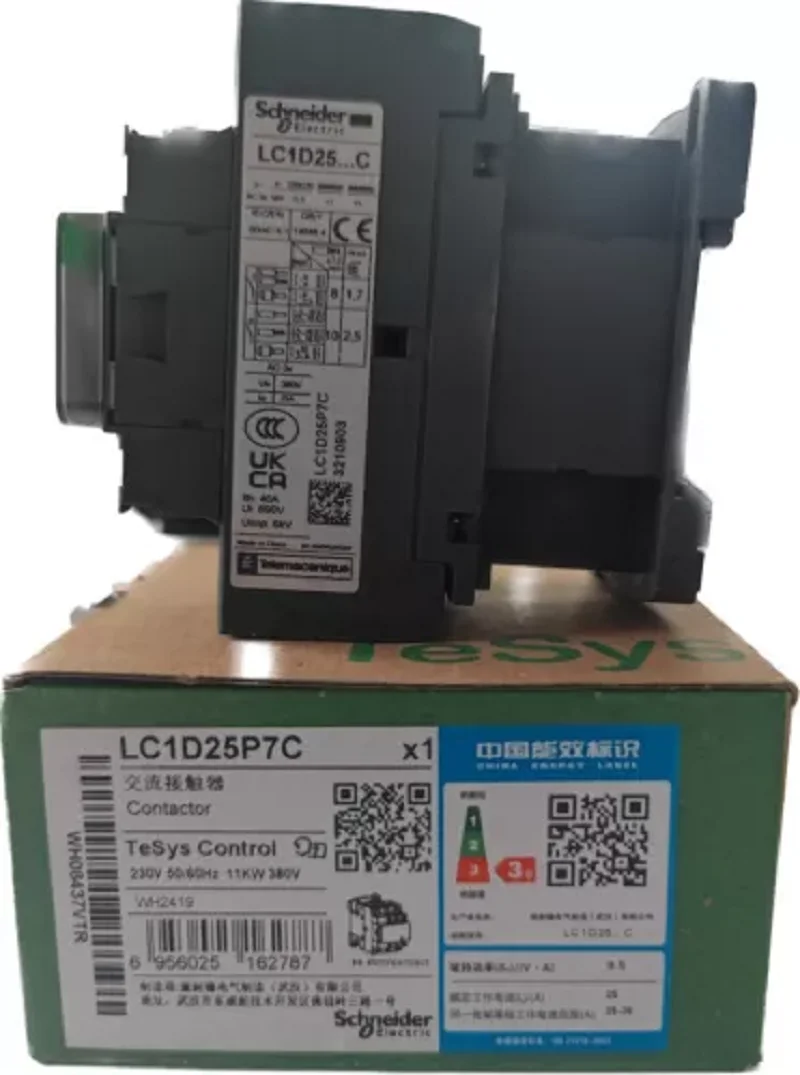 

NEW IN BOX Schneider LC1D25P7C AC230V 50/60Hz