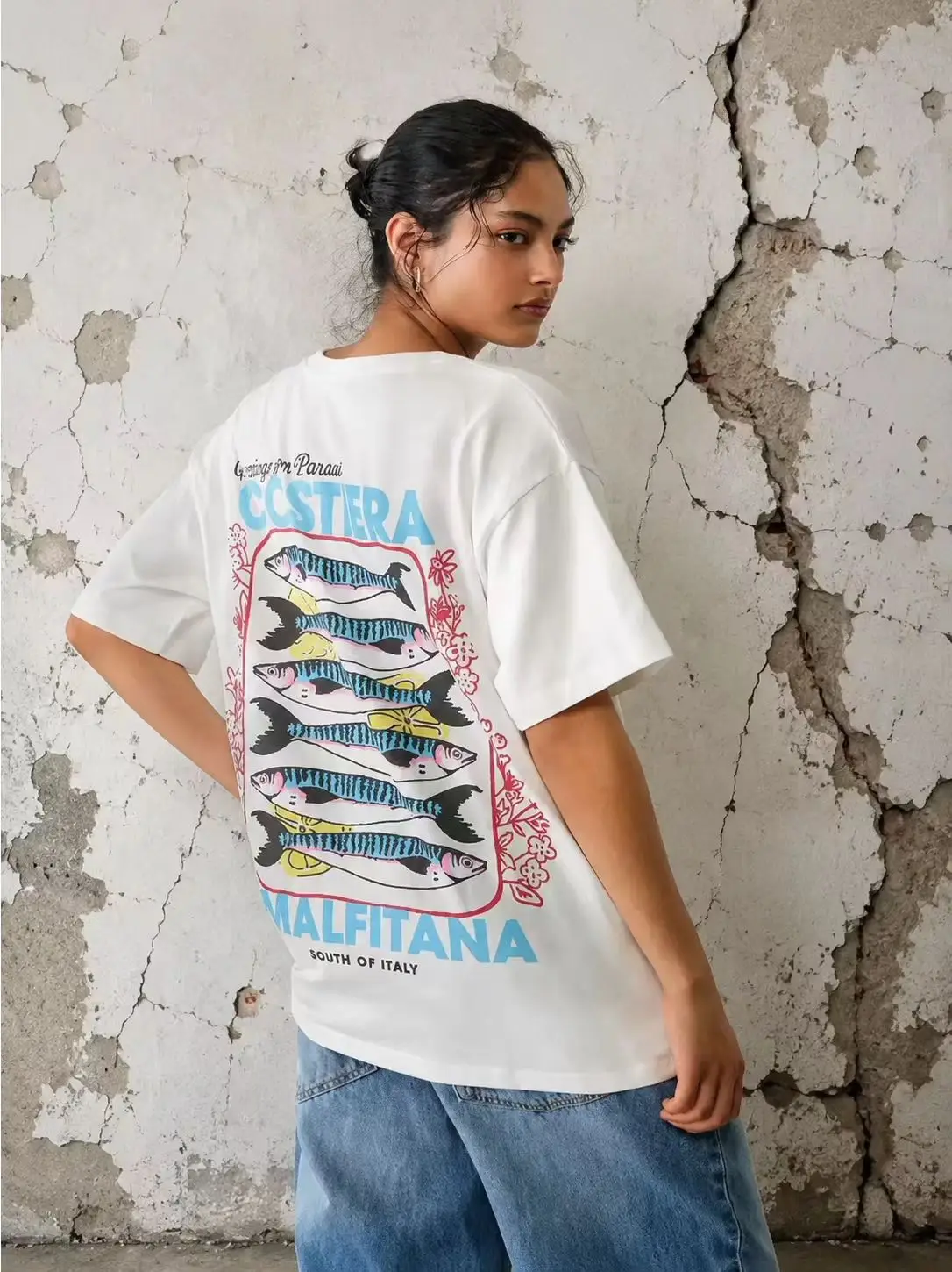 Costiera Amalfitana Sardine in Southern Italy Featured Marine Resort Landscape Print White 100% Cotton Oversize Tshirt Women Top